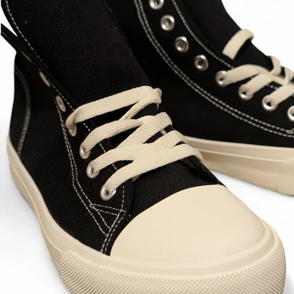 👟 Classic Black High Top Canvas Sneakers Size 8 – New! - Picture 4 of 7